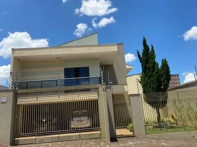 Sobrado à venda, 280 m² por R$ 990.000,00 - Jardim Santa Alice - Arapongas/PR