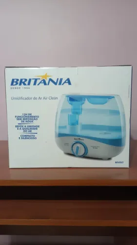 UMIDIFICADOR DE AR 5,2 LTs BIVOLT BRITÂNIA. Muito novo.