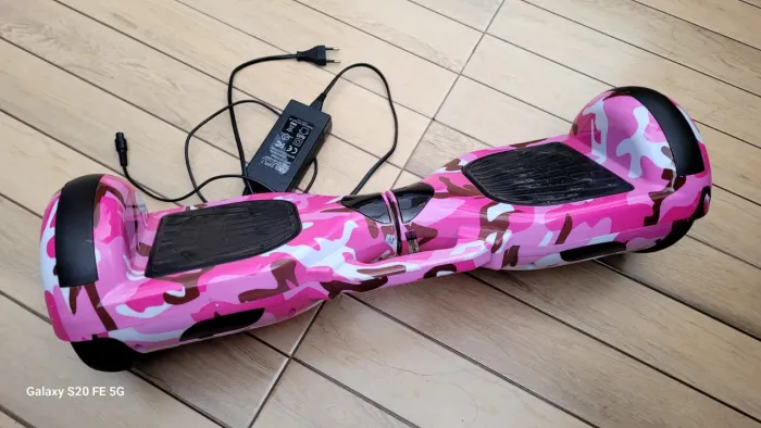 Hoverboard Camuflado Rosa - Diversão e Estilo!