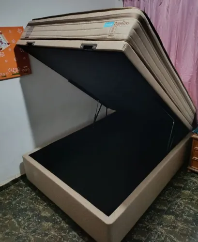 Cama box Berlim probel molas ensacadas baú 