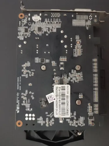 Estou vendendo essa placa de vídeo da Afox, excelente estado e com o ótimo desempenho,