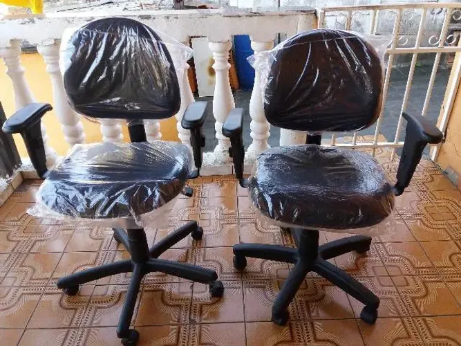 Cadeiras escritório pronta entrega 