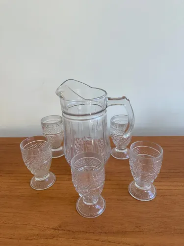 Conjunto Jarra com 5 Copos de Vidro Trabalhado