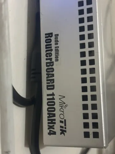 MikroTik RouterBOARD 1100AHx4 Dude Edition