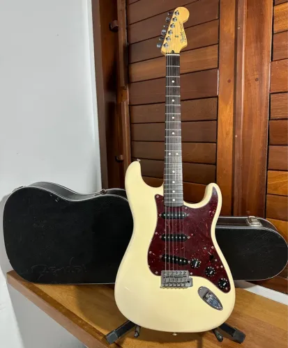 Guitarra Fender Stratocaster Special 60?s