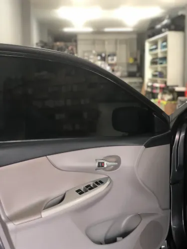 Película automotivo instalado 