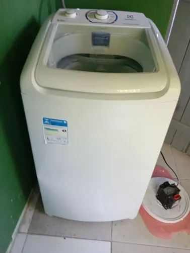 Máquina de lavar a venda