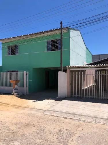Sobrado Curitiba vendo ou troco