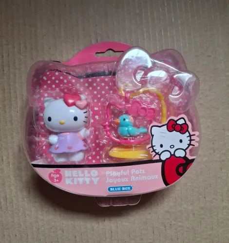 Boneco Hello Kitty passarinho