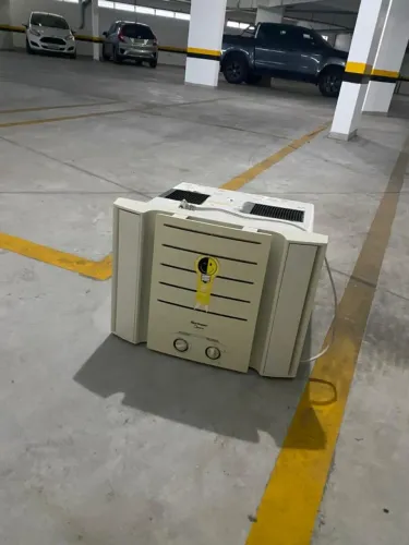 Ar-condicionado de janela springer 10000 btus 