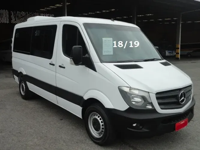 Van M. Benz Sprinter 415 Ano 18/19 16 Lugares Único Dono Rimatur.
