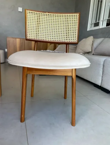 2 poltronas cadeiras em madeira maciça e palhinha 