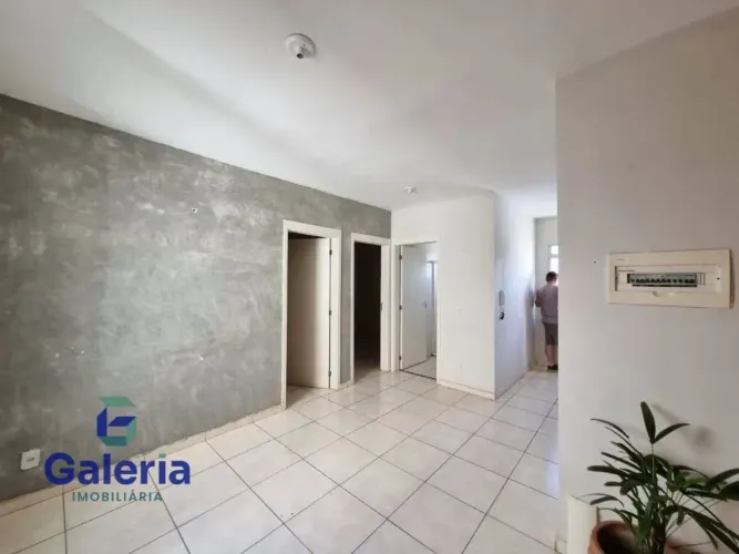 Apartamento com 2 quartos para alugar, 42m² - Parque Industrial Tanquinho