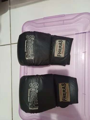 Luvas de Boxe FHERAS