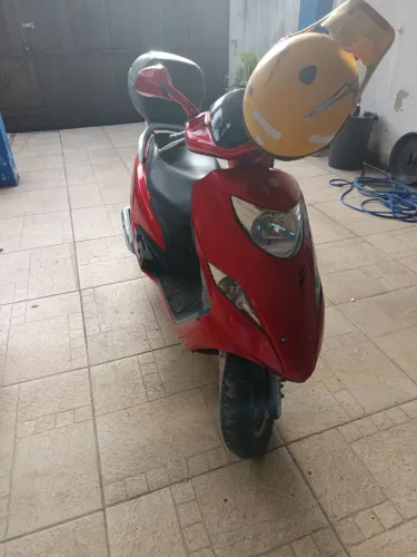 Vendo moto burbam 