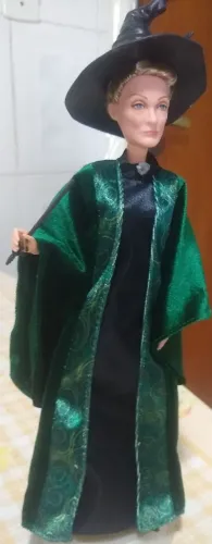 Linda boneca do filme Herry Potter