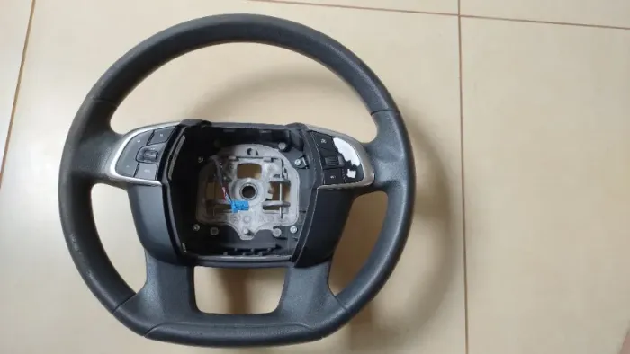 Volante Com Comando De Som Citroen C4 Lounge 2017 A 2021 (Usado)
