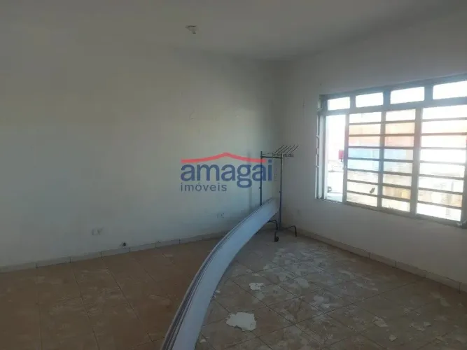 Sala Comercial para locação na Avenida Getúlio Vargas, Jacareí