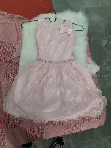 Vestido de renda rosa para menina dama de honra