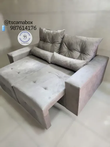 Sofá retrátil Moderno e Confortável.