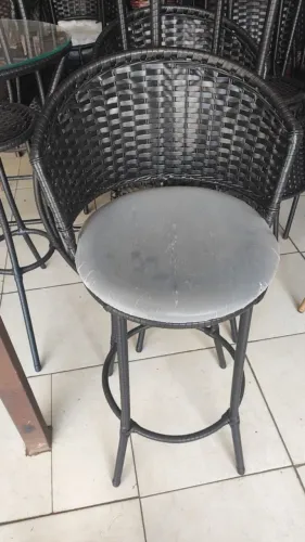 Banquetas direto da fábrica