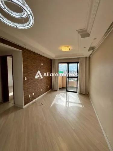 Apartamento c/ 2 quartos, 1 suíte e 1 vaga, 62m², à venda no Condomínio Edifício Villaggio
