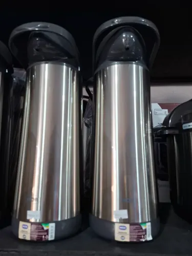 Garrafa termica para bebida quente