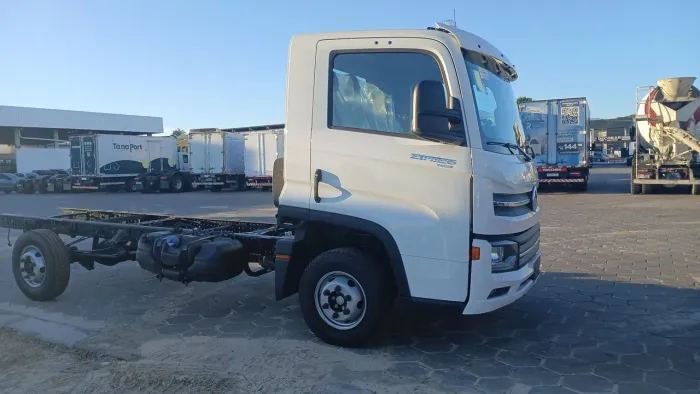 Volkswagen Delivery Express + 3.0 16V 2P TB Diesel 2027