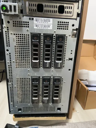 Servidor Dell Poweredge T410