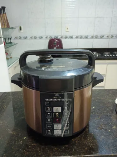 Panela Elétrica Walita