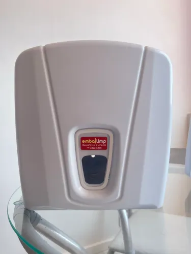 PORTA PAPEL TOALHA emba limp
