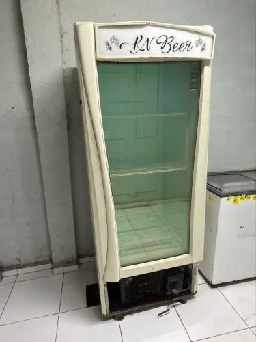 Freezer expositor