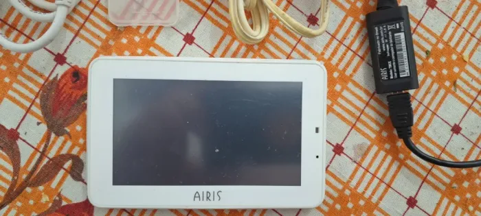 GPS Airis Branco