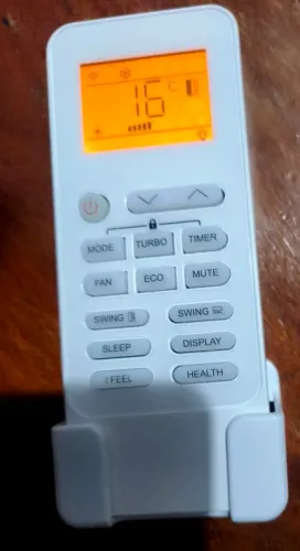 Ar-Condicionado Agratto Inverter 12.000 BTUs Quente e Frio
