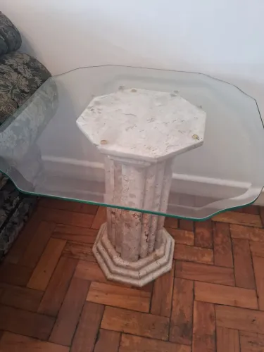 Duas Mesas laterais