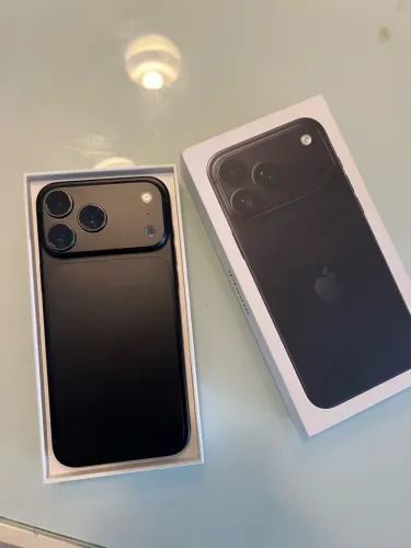 iPhone 18 pro max - 256G