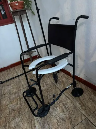Cadeira de banho para idoso
