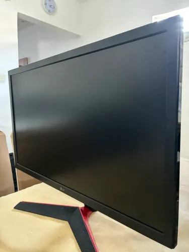 Monitor Gamer LG UltraGear 24GL600F-B 144Hz 1ms FreeSync Full HD