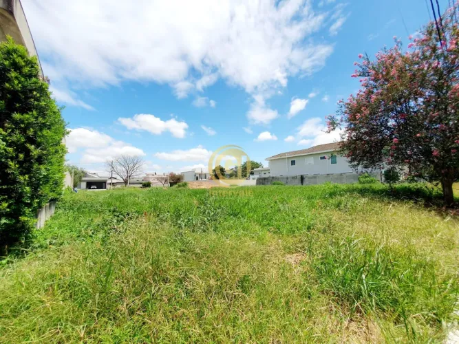 Terreno plano a venda, com 370 m2 no Condomínio Sunset Garden em Jacareí/SP