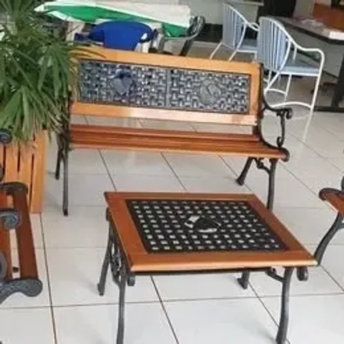Banco em Alumínio c/madeira tratada Mod. Paris Jogo Completo Marca Aluminas - para Sol e C