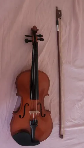 VIOLINO Jahnke com bolsa