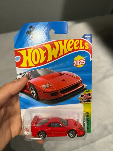 FERRARI F40 COMPETIZIONE hotwheels 