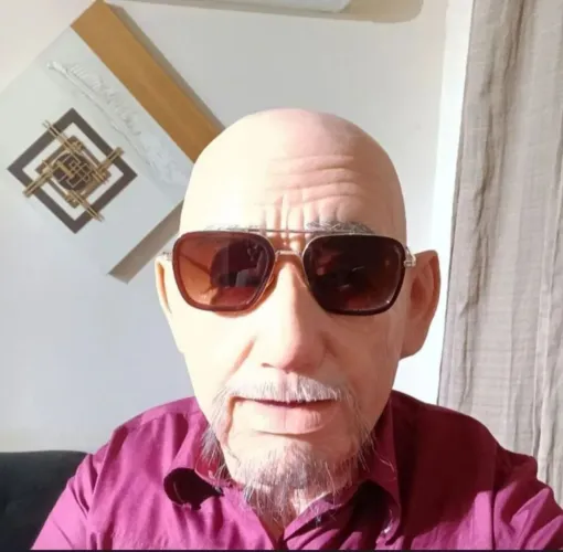 Máscara Realista em Silicone