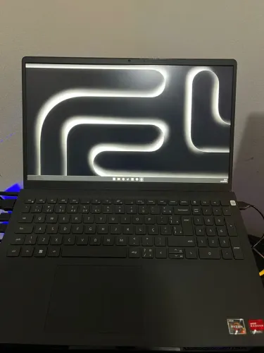 Notebook DELL RYZEN 5 3450U com 16GB RAM Dual Channel