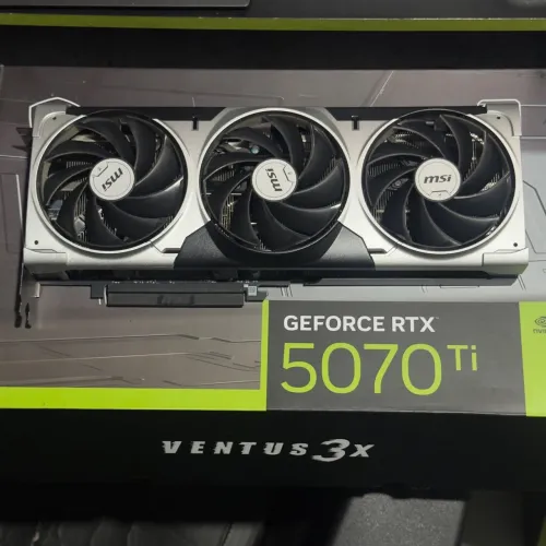 RTX 5070 Ti 16 GB VENTUS 3X (aceito trocas presencial)