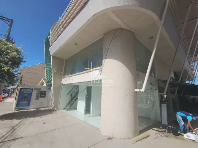 Aluguel - LOJA c/ mezanino - 60 m2 - Parque Residencial Laranjeiras - Serra - ES