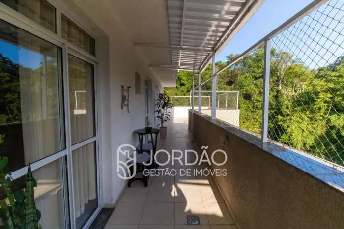 CASA, 3 DORMITÓRIOS