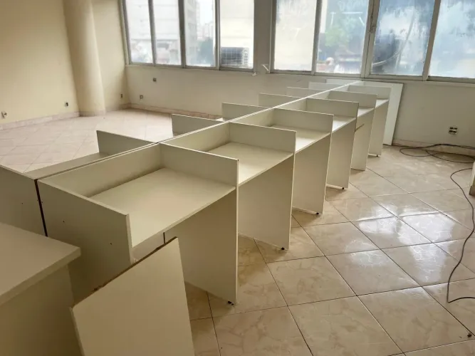 Estação de trabalho para telemarketing 