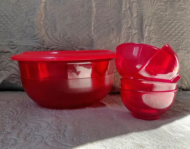 Conjunto Tigela Cristal Vermelho + 3 Bowls - Tupperware
