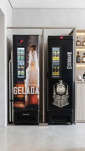 Cervejeira Expositora Slim 336 Litros VN28 Metalfrio 220V